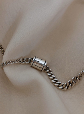 s925纯银圆柱泰银复古字母项链女小众设计感气质潮流轻奢网红饰品