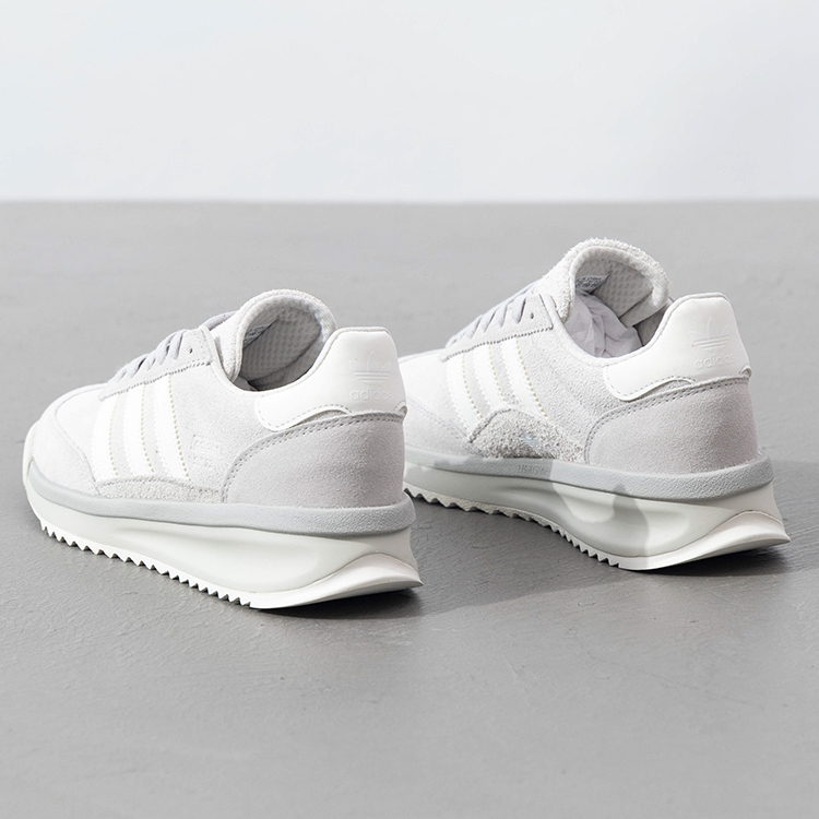阿迪达斯三叶草男鞋女鞋晶白色德训鞋BOOST中底减震透气休闲鞋 - 图0