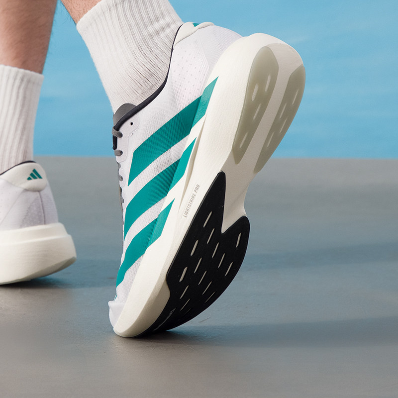 阿迪达斯跑步鞋男鞋2026冬季新款EVO缓震运动鞋竞速训练鞋 JS4487,淘宝优惠券,粉丝福利购,淘宝优惠卷