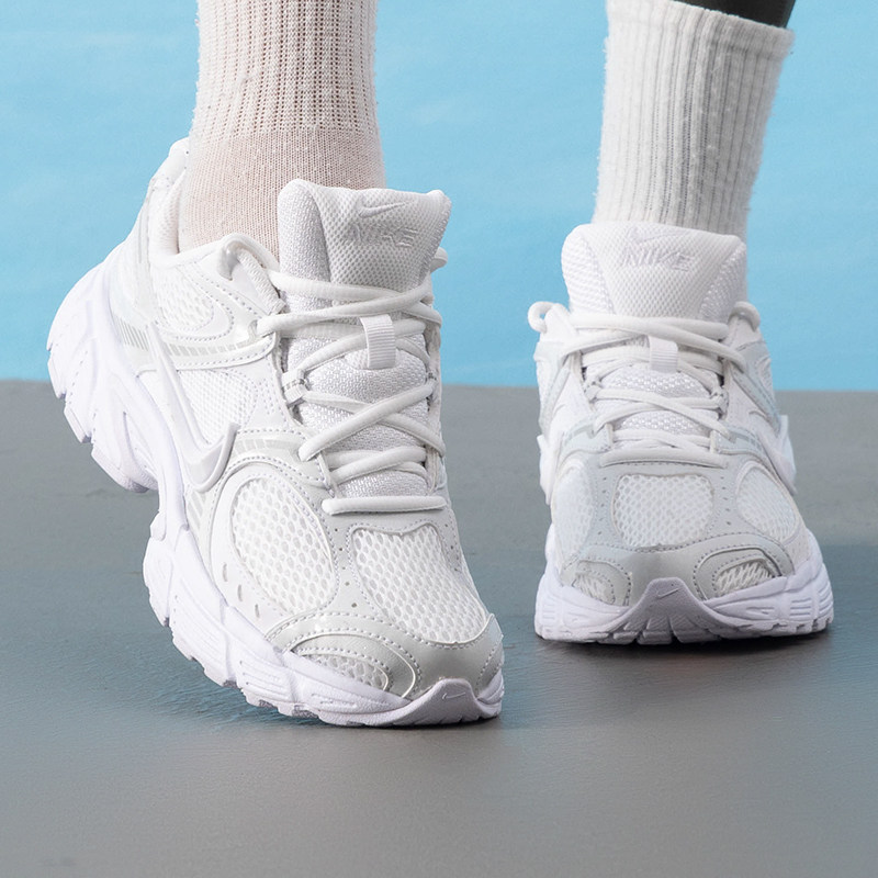 Nike耐克正品女鞋透气运动鞋户外旅游休闲鞋厚底老爹鞋HQ7901-101