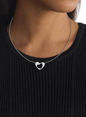 【新款】Calvin Klein不锈钢爱心项链女士时尚百搭锁骨链