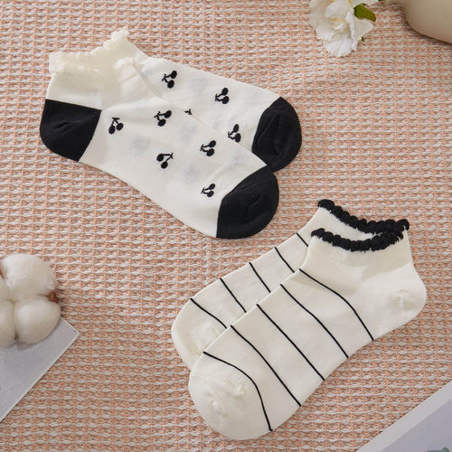 IEF/爱依服袜子2025秋季新款韩版时尚印花舒适透气短袜 - 图0