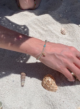 waki 银色沙滩手链小海螺轻盈度假感手工串珠手链小众时尚百搭