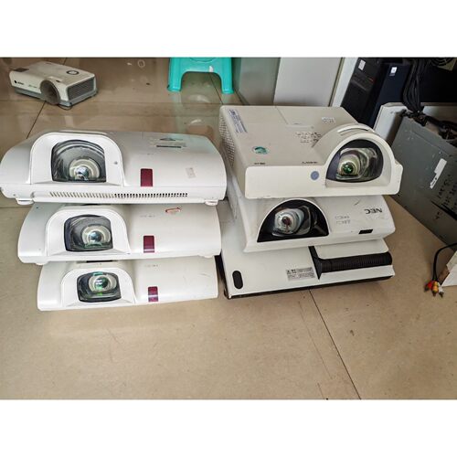 【议价产品】出售投影机PT-X2800ST,NP-CK4155X,HCP询价 - 图1