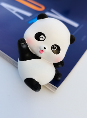 熊猫卡通风树脂四川成都特色摆件