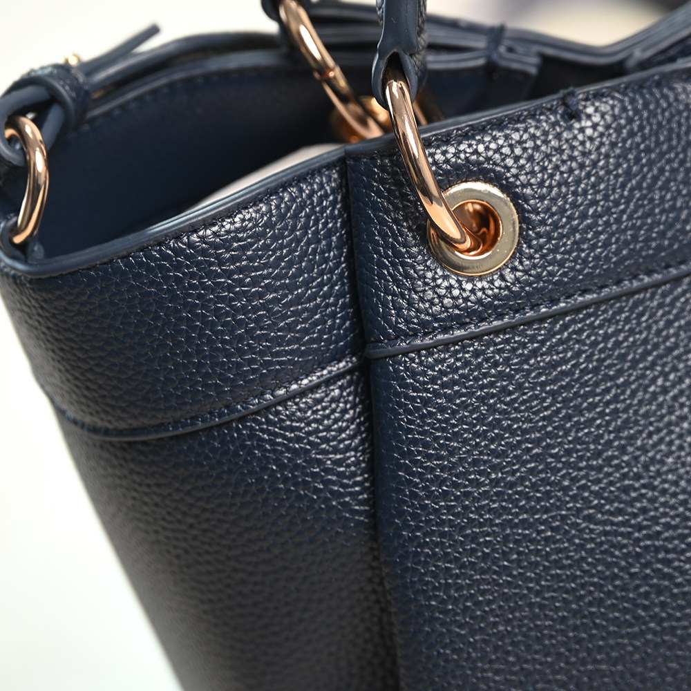 思琪好货261/12时尚软皮质磁吸扣字母肩带单肩斜跨手提包,淘宝优惠券,粉丝福利购,淘宝优惠卷