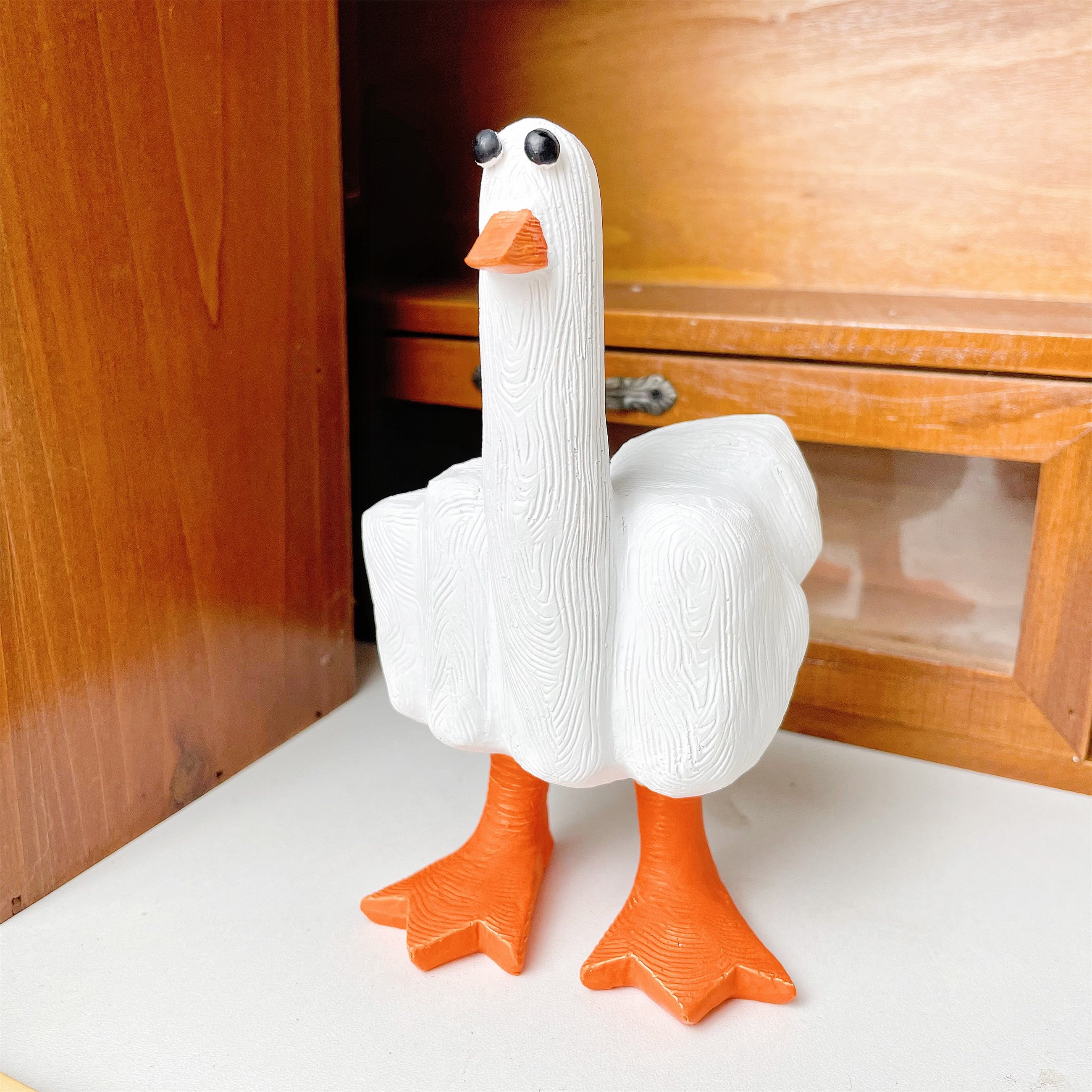 “鸭鸭我长了个中指”竖中指鸭 创意树脂桌面搞怪摆件 送朋友同学,淘宝优惠券,粉丝福利购,淘宝优惠卷