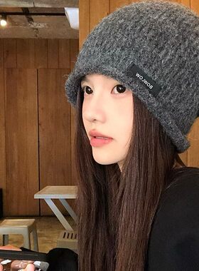 含羊毛灰色针织秋冬女帽