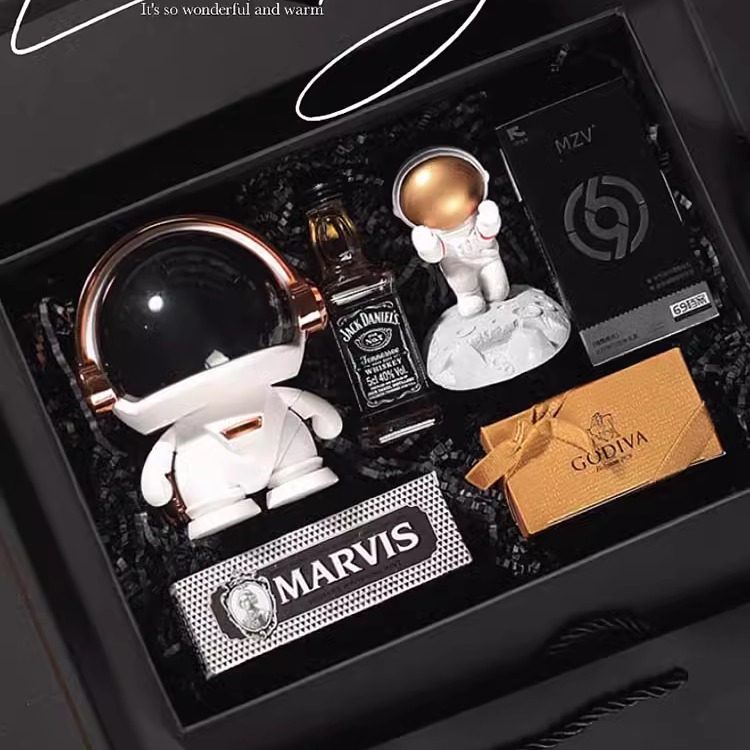 伴郎伴手礼男士结婚礼盒送兄弟团新郎轻奢实用高级感随手宾客回礼