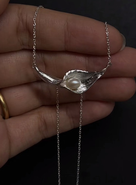 ins风马蹄莲珍珠项链女新中式点缀珍珠工艺气质文艺优雅风锁骨链