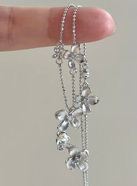 ins风双链绣球花项链女气质甜美双链条设计新中式优雅花卉颈链感