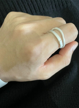 暗黑风双层缠绕戒指风格极简轻奢复古做旧不规则线条指环