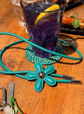 自主绿色小花挂件项链 Kenijima同款手工真皮配饰钥匙扣包挂件