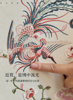 蜡笔派复古重工刺绣挂画装饰画