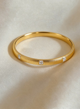 钛钢手镯女 时尚跨境手镯简约气质可开口小众手环欧美风饰品