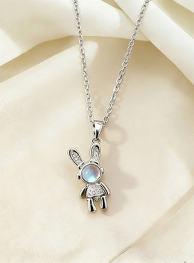 钛钢项链女微镶锆石机械兔子跨境时尚潮流个性小众设计锁骨链