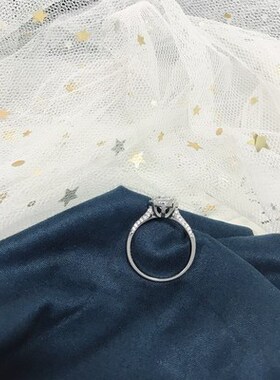 引流气质奢华微镶圆钻石莫桑石戒指女小众设计时尚百搭钻戒女指环