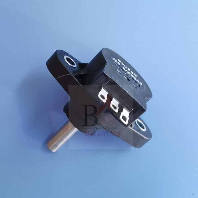 Original imported TOCOS potentiometer for the elderly four-wheel electric scooter forward and backward lever throttle switch