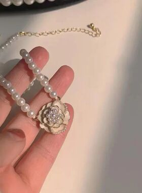 Camellia Flower Pearl Necklace Simple Temperamental Flower P