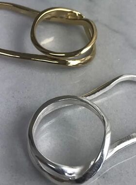 Silver Color Cross Cutout Two-finger Conjoined Ring For Wome