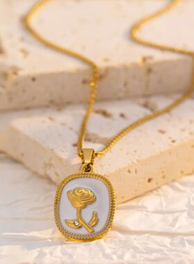 18K Gold Plated Stainless Steel Rose Pendant Necklace for Wo