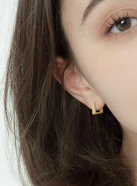 2PCS Geometric Heart Small Hoop Sleeper Earrings Women Stain