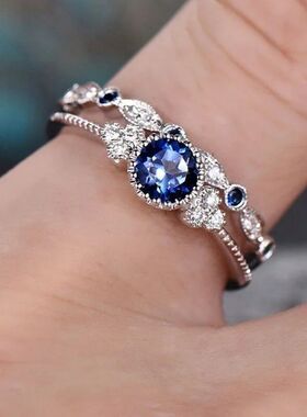 Ring Set with Emerald Zircon Crystals for Women Engagement W