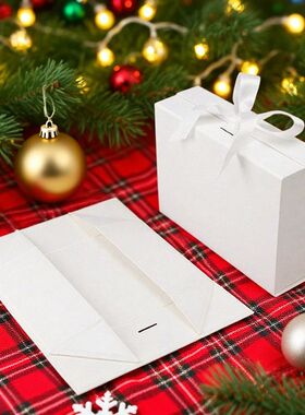 1 Set 23cm Luxury Ribbon Gift Box with Lafite Grass Bronzing