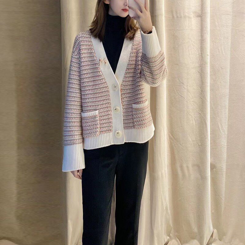 年阿玛施新特官网2021秋季新款开衫 必帅毛针织衫