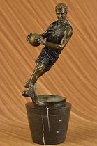 Home Decoration Sculpture Statue Bronze Black Marble Base Basketball Player Sports Swing Parlor