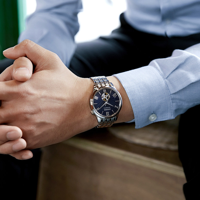  西铁城中尧日韩腕表