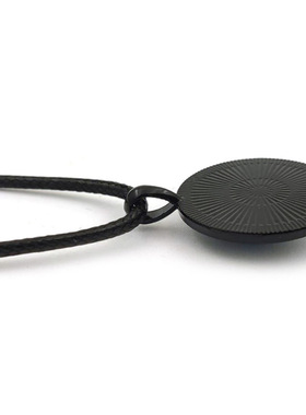 美国队长盾牌项链男女百搭漫威英雄logo反应堆吊坠欧美黑绳毛衣链