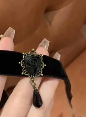 复古宫廷洛丽塔暗黑玫瑰丝绒项链项圈choker锁骨链气质小众颈链