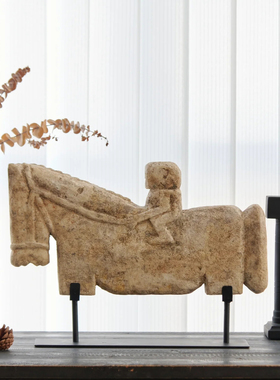 侘寂风复古怀旧雕塑鞍马艺术摆件