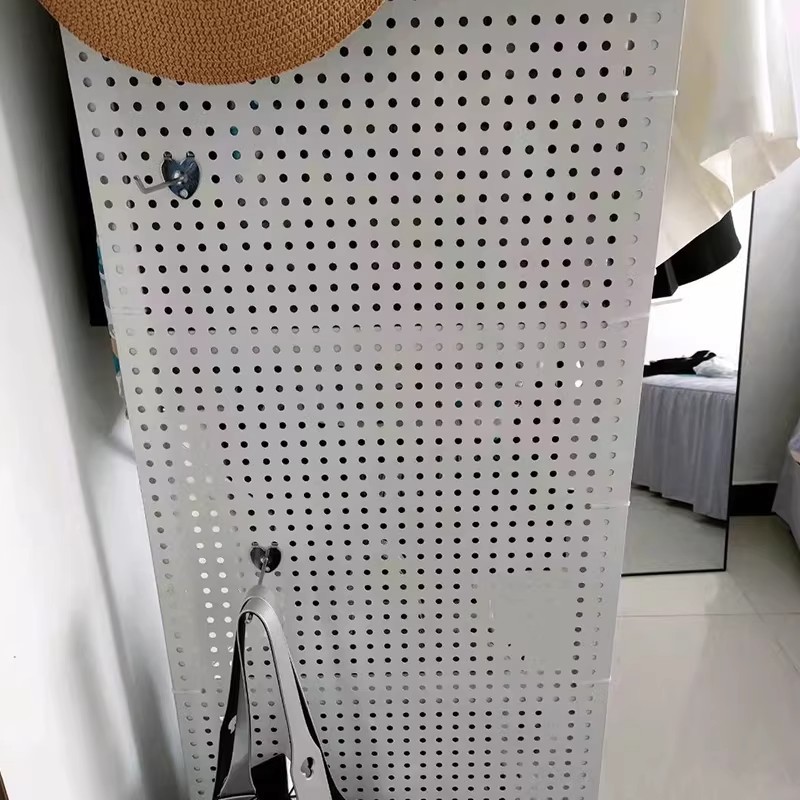 Frameless supermarket shelf side perforated panel display rack