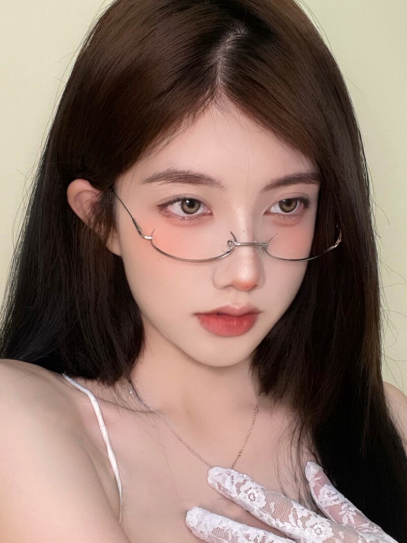 网红下半框眼镜女装饰镜架无镜片眼睛二次元御姐纯欲风直播眼镜框
