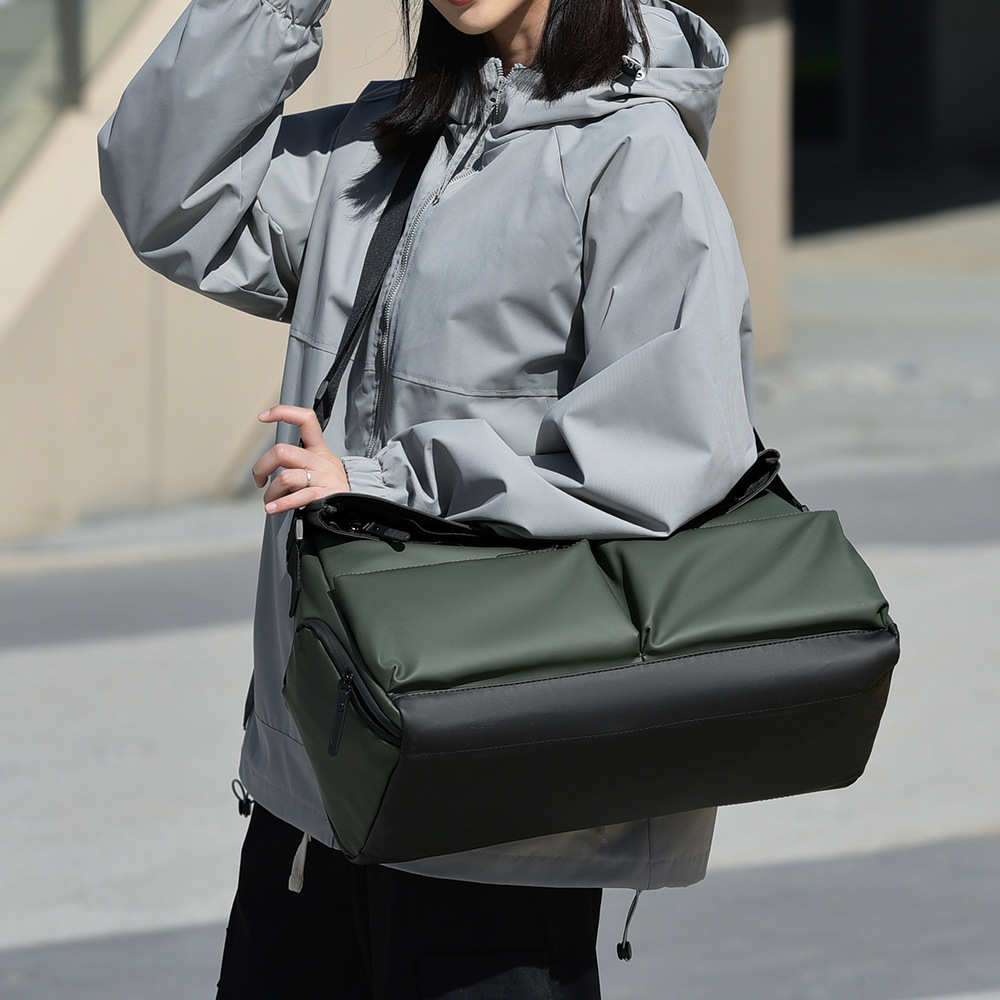 新款多功能包男女短途手提大容量健身包干湿分离训练收纳包包 - 图2