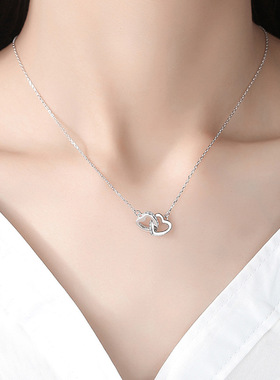 轻奢钛钢不掉色饰品项链女百搭高级感小众设计吊坠新款简约锁骨链