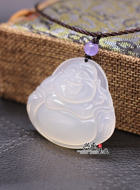 天然冰种女士款半透明玉髓吊坠