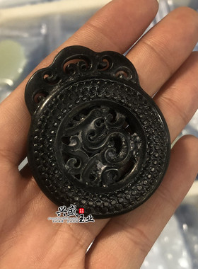 双面雕刻生肖龙镂空毛衣链墨绿玉