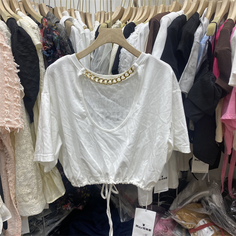 姐妹家366正品女夏露背镂空链条设计短袖抽绳收腰短款字母印花T恤