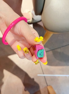 刘海果冻熊戒指滴油小可爱女