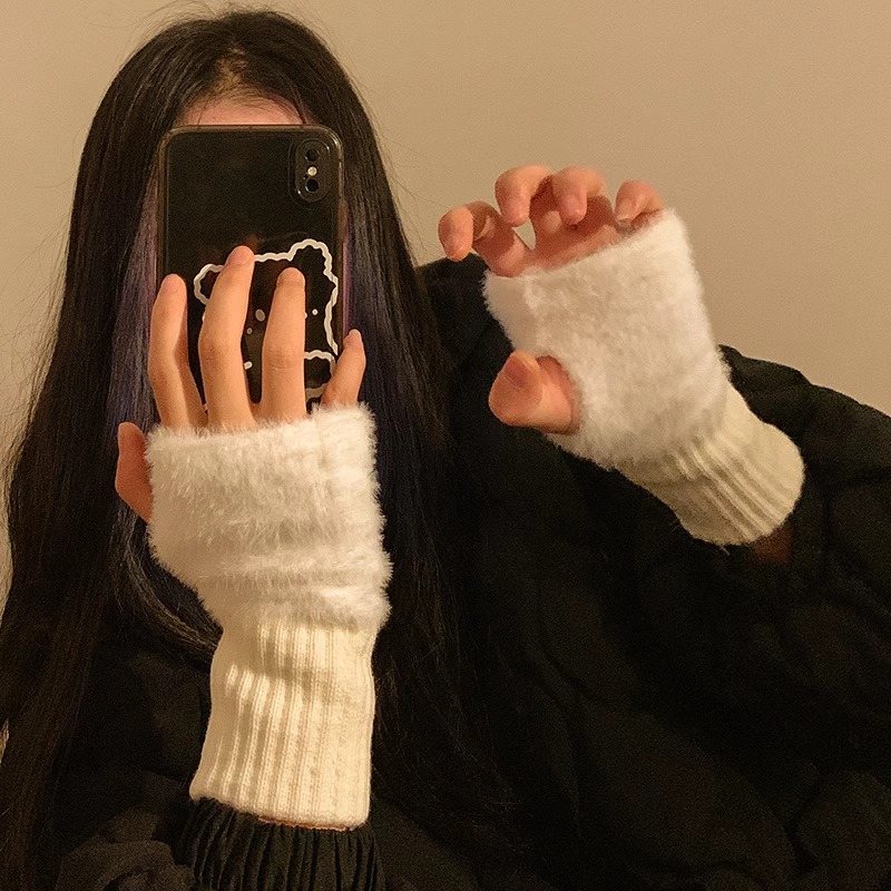 保暖袖套手套半指女加绒针织护腕秋冬小众气质可爱百搭毛茸茸打字