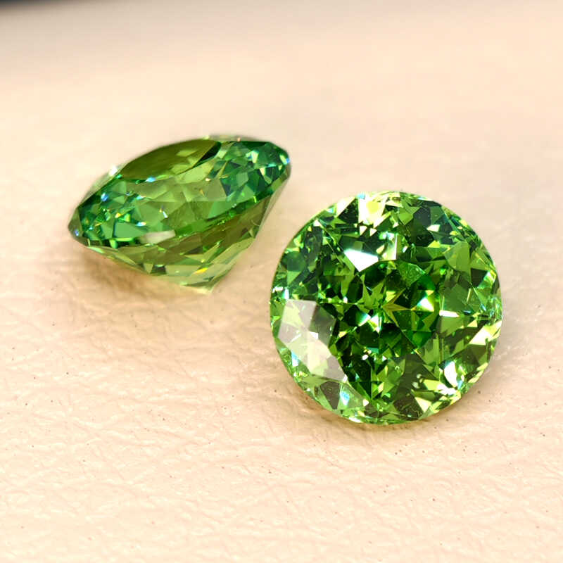 Star cut round peridot loose stone ring face