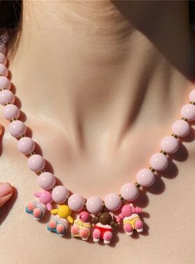 HangZhi New Bikini Doll Acrylic Bead Necklace Cute Cartoon B