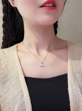 Mermaid Tail Necklace Female Versatile Delicate Clavicle Cha