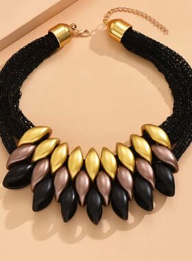 Choker Necklace Jewellery for Women Multilayer Short Necklac