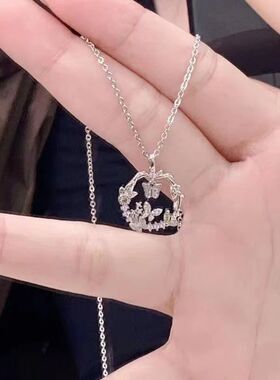 Double Layer Butterfly Ring Of Thorns Necklace Lovers Set De