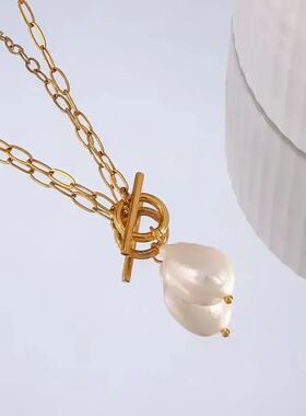 E.B.belle Stainless Steel Paper Clip Chain Toggle Clasp Baro