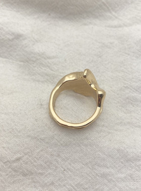 轻奢金色珍珠几何缠绕女士戒指